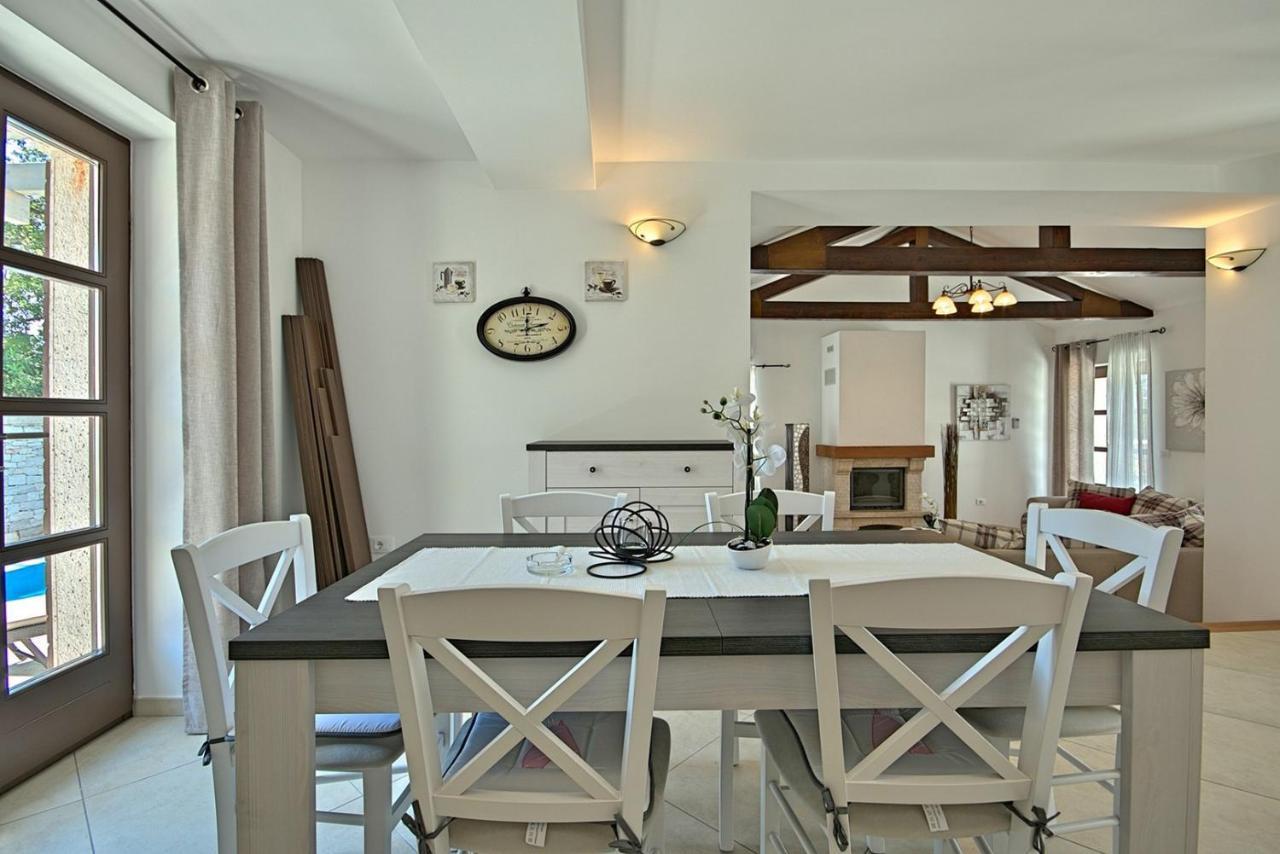 Stone Villa Zahara Ližnjan Zewnętrze zdjęcie